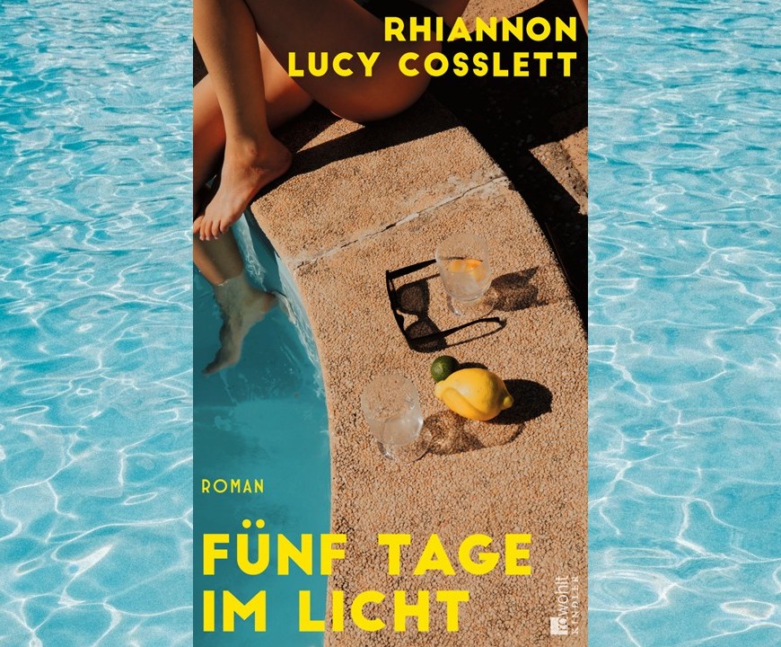 Buchcover vor Wasserhintergrund